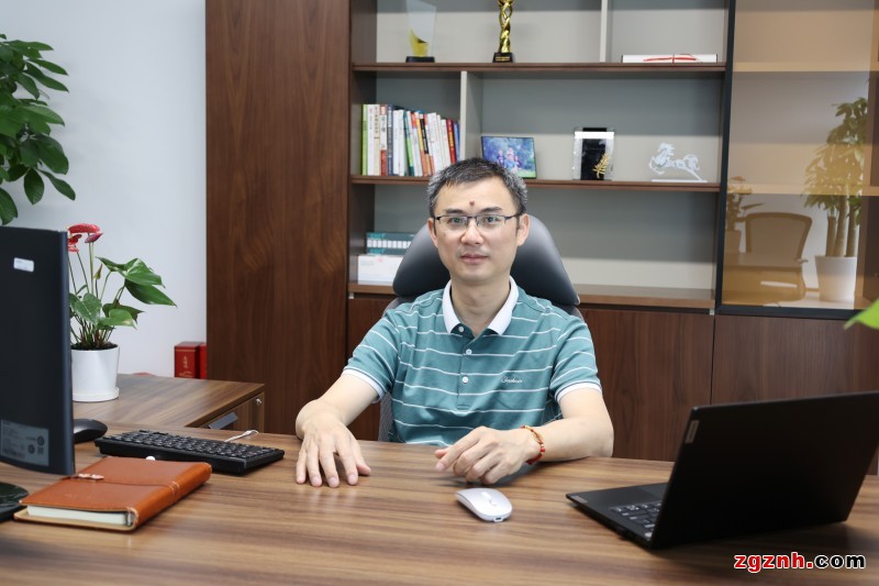 深圳市智能化學(xué)會智能裝備專委會副會長林曉明先生