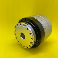 天線云臺(tái)專用國產(chǎn)一體化電機(jī)帶編碼器減速機(jī)支持定制