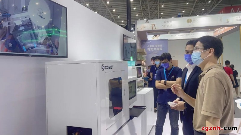 AI+機器人服務(wù)亮點紛呈，庫柏特助力基層醫(yī)療建設(shè)